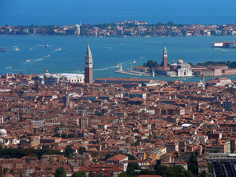 800px-Venezia_veduta_aerea